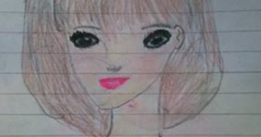 18 صورة تبرز موهبة الطفلة شهد فى الرسم وتهدى لوحة خاصة لأحمد حلمى