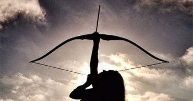 تعرف على توافق برج القوس مع باقى الأبراج فى الصداقة