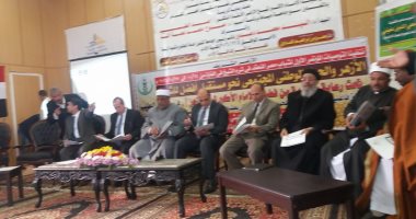 عباس شومان من دمياط: جئنا للحوار مع الشباب المسيحي قبل المسلم