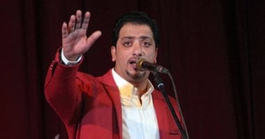 على الهلباوى يقدم أغنية "كافة الأسباب" لأول مرة بساقية الصاوى