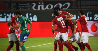 "دكة" الأهلي تنتفض برباعية أمام سموحة
