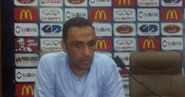 كواليس غرفة الملابس.. سعيد عبد العزيز يكشف تفاصيل غرامة الـ100 ألف جنيه