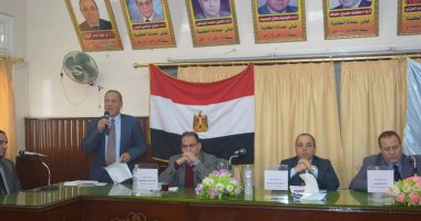 كلية "اللغة العربية" بالمنصورة تعقد ملتقى الحوار حول القضايا الراهنة