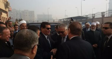 بالفيديو والصور.. محافظ بنى سويف يستقبل وزيرى الأوقاف والتنمية المحلية