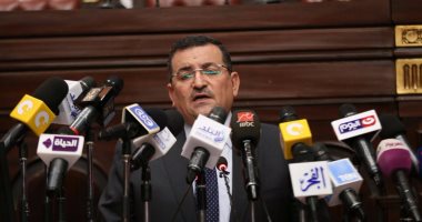 أسامة هيكل: نرفض أى مواد متعلقة بالحبس فى قوانين الصحافة والإعلام