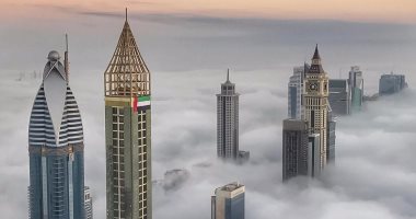 بالفيديو.. ولى عهد دبى يظهر جمال الإمارة من فوق السحاب