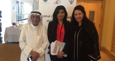 جيهان فوزى تقدم حلقة خاصة عن مؤتمر التراث من الكويت على الفضائية المصرية
