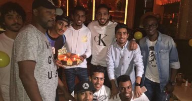 بالصور.. نجوم اتحاد جدة على مائدة "كهربا"