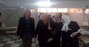 بالصور.. وكيلة وزارة الصحة بالمنوفية تتفقد مسشتفى تلا المركزى