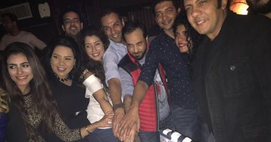 آيتن عامر وزوجها يحتفلان بالانتهاء من تصوير "ياتهدى ياتعدى"
