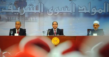 السيسي للمتآمرين: "اللى يقدر على ربنا يقدر علينا"