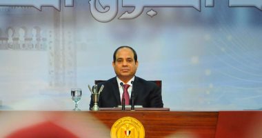 "ختامه مسك"..السيسى يختتم نشاطه الرئاسى الأسبوعى بتوجيه رسائل مهمة فى الاحتفال بالمولد.. الرئيس يستقبل نظيره السلوفينى ويبحث التعاون العسكرى مع باكستان.. وتعليمات رئاسية مشددة لمحاربة جشع التجار  