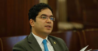 ضياء داوود: الحوار الوطني دعوة للتفكير خارج المؤسسات الدستورية