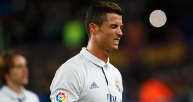 زيدان يستبعد رونالدو من قائمة ريال مدريد فى مواجهة ديبورتيفو 