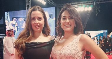 الإعلامية ريا أبى راشد تنشر صورتها مع هند صبرى فى مهرجان دبى السينمائى