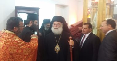 بالصور.. بطريرك الروم الأرثوذكس  يزور الكنيسة فى دمياط 