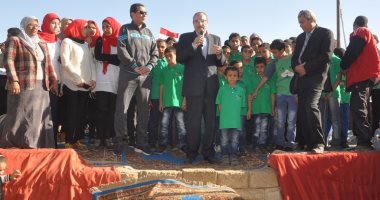 بالصور.. محافظة بنى سويف تنظم يوما سياحيا بـ"واحة ميدوم"