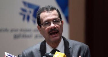 أحمد درويش: تطوير المنطقة الاقتصادية لمحور قناة السويس يسير بشكل جيد