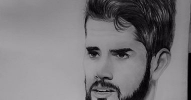 قارئ يشارك بلوحات فنية تظهر موهبته فى رسم نجوم الكرة