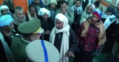 تشييع جثمان المجند الشهيد فى حادث كمين الهرم فى مسقط رأسه بالمنيا 