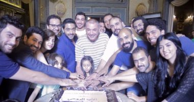 الانتهاء من تصوير مسلسل "الأب الروحى" مطلع يناير تمهيدًا لعرضه 