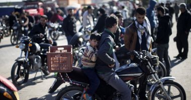 بالصور.. تهريب مئات الدراجات النارية إلى غزة عبر الأنفاق