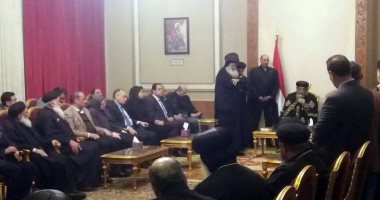 وفد من حزب المصريين الأحرار برئاسة عصام خليل يزور الكاتدرائية