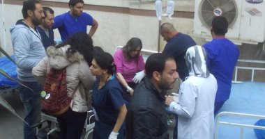 دعوات الأقباط تلاحق الإرهابيين بمستشفى الدمرداش ..أهالى الضحايا: ربنا ينتقم منهم..شاهد عيان: انفجار الكنيسة البطرسية وقع فى ختام القداس وأكثر من 300 قبطى كانوا بالداخل..والأشلاء ورائحة الدم فى كل مكان