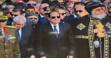 عدلى منصور ورئيس الوزراء ووزير الدفاع يشاركون بجنازة شهداء البطرسية