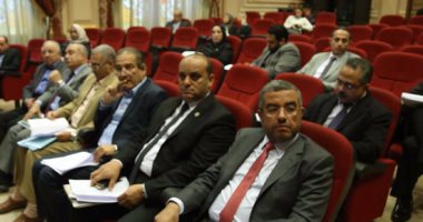 رئيس لجنة الإسكان: قانون التعويضات ليس للمقاولين فقط ويشمل الموردين أيضا