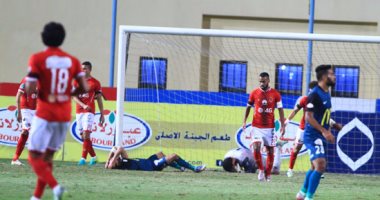 بالصور.. التعادل السلبى يحسم الشوط الأول من لقاء الأهلى وإنبى