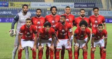 الأهلي يتدرب على ملعب "فاركو" قبل مواجهة المصرى