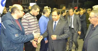 محافظ الغربية يقدم واجب العزاء لأسرة المقدم محمد سمير أدريس