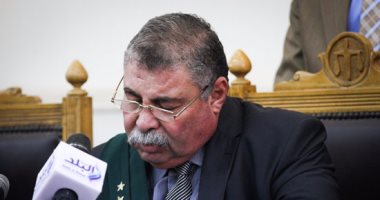 قاضى "الاستيلاء على أموال الداخلية"يأمر بعلاج العادلى.. والتأجيل لـ10يناير