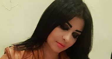 ناهد عفيفى "راقصة ودجالة" فى مسلسل "الزيبق" مع كريم عبد العزيز