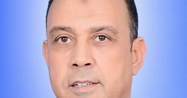 شاب يقتل والده ويلقى جثته من أعلى المنزل بأسوان