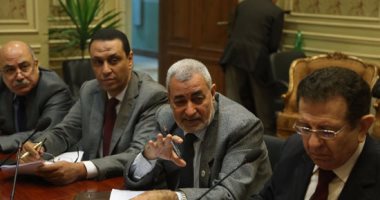 "إسكان البرلمان"توافق نهائيا على مشروع قانون التعويضات فى عقود المقاولات