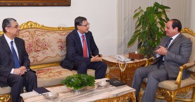  السيسي: مهتمون بدفع جهود تنفيذ مبادرة "ممر الطاقة النظيفة فى أفريقيا"