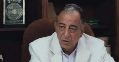 تشييع جثمان الفنان أحمد راتب من مسجد الحصرى بعد صلاة العصر
