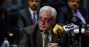 بالصور.. بدء اجتماع اللجنة الدينية بالبرلمان لبحث تجديد الخطاب الدينى بحضور المفتى
