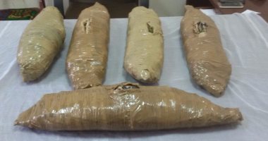 ضبط عامل بحوزته 43 لفافة بانجو فى السرو بدمياط