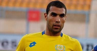 لاعب الإسماعيلى يكلف وكيله للبحث عن عرض فى الشتا