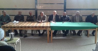 زراعة الإسماعيلية تناقش وقاية أشجار المانجو من العفن الهبابى