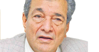 اليوم.. الذكرى الـ82 على ميلاد فاروق شوشة