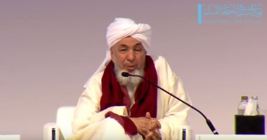 عبدالله بن بيه: المسلمون ليسوا إرهابيين بل هم أول المتضررين