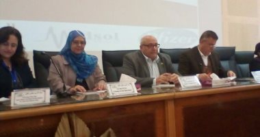أستاذة بمستشفيات عين شمس: تطبيق إجراءات مكافحة العدوى لحماية المرضى