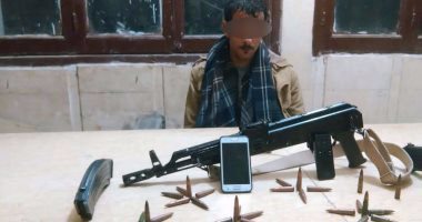 القبض على سائق بحوزته بندقية آلية و38 طلقة فى دار السلام بسوهاج