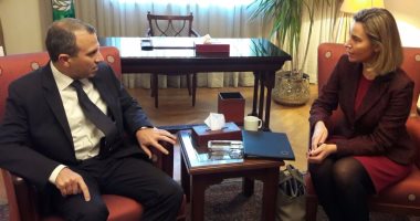وزير خارجية لبنان يعقد جلسة مباحثات مع "موجيرينى" حول الأزمة السورية
