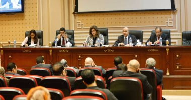 "سياحة البرلمان": وفد روسى يزور المطارات 18 يناير استعدادا لإعادة الرحلات