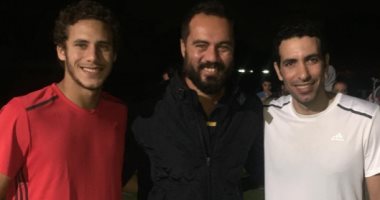 أبو تريكة ينشر صورة مع رمضان صبحى.. والجماهير: "رمز الإخلاص والحب"